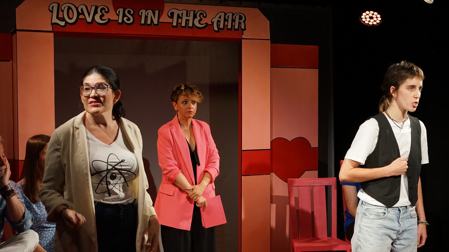 Muntatge i posada en escena. Curs avançat d'interpretació en teatre. Escola de teatre a Barcelona.